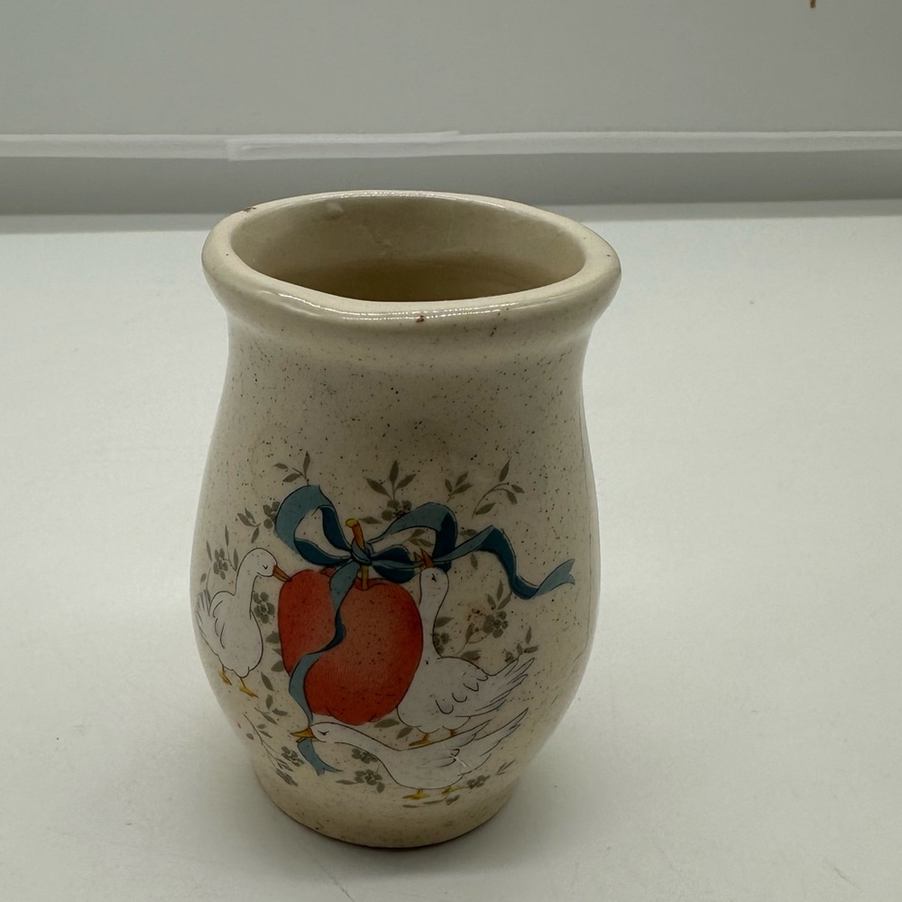 International Tableworks Marmalade Spice Jar Vase No Lid Goose Geese Apple